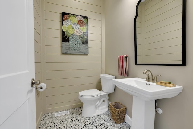 69 Meadows Rd, Hillsboro, TN 37342 - half bath with toilet and tile patterned flooring