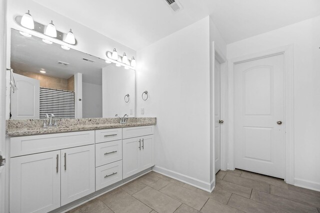 238 Spring Breeze Dr, Tullahoma, TN 37388 - full bath with double vanity and baseboards