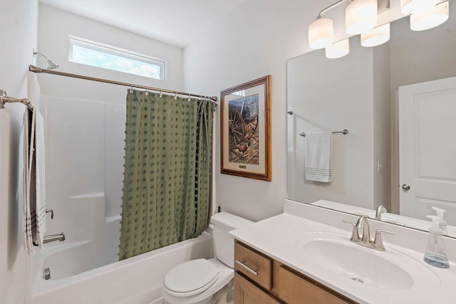 1125 Clendening Dr, Gallatin, TN 37066 - full bathroom featuring toilet, shower / bath combination with curtain, and vanity