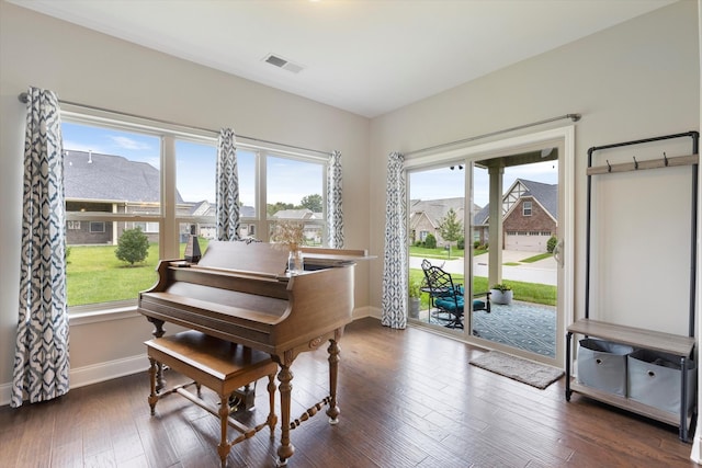 1500 Cedarbrooke Ln, Lebanon, TN 37090 - sitting room featuring healthy amount of natural light, baseboards, and wood finished floors