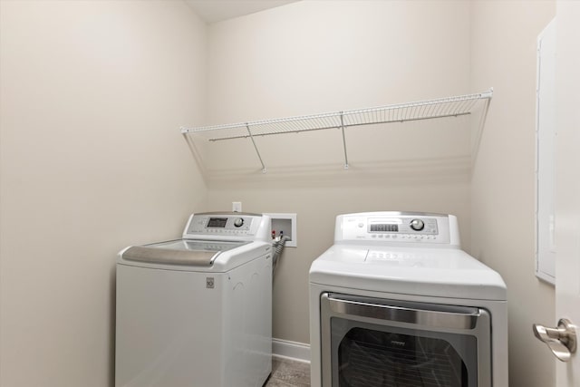 1500 Cedarbrooke Ln, Lebanon, TN 37090 - washroom featuring washer and clothes dryer