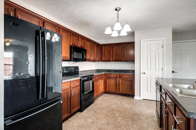 4838 Laura Jeanne Blvd, Murfreesboro, TN 37129 - kitchen featuring black appliances, a sink, a chandelier, a textured ceiling, and hanging light fixtures