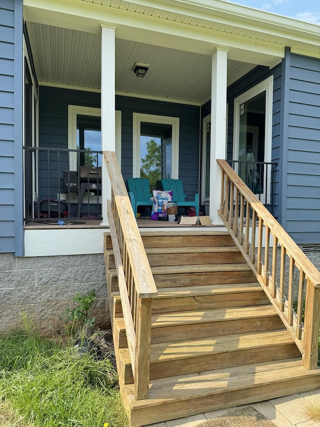 287 Sisk Rd, Winchester, TN 37398 - view of wooden porch