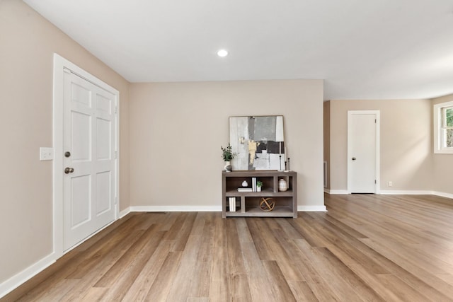 1614 Shady Cir, Lebanon, TN 37087 - foyer entrance featuring wood finished floors, baseboards, and recessed lighting