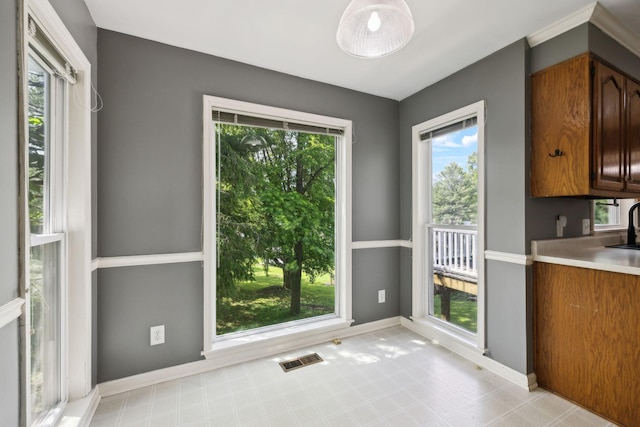 114 Clover Dr, Columbia, TN 38401 - unfurnished dining area with baseboards