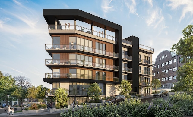 view of apartment building / complex