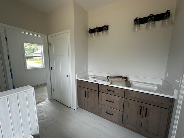1067 Robert Lee Dr, Gallatin, TN 37066 - bathroom featuring double vanity