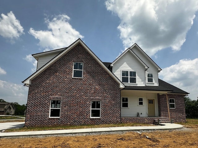 1067 Robert Lee Dr, Gallatin, TN 37066 - view of side of home featuring brick siding