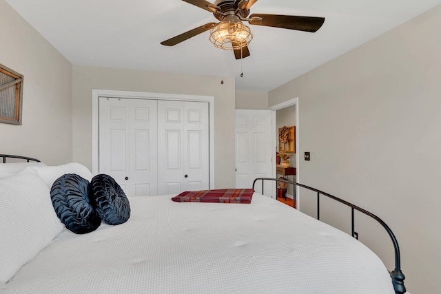 213 Hickory Trl, White House, TN 37188 - bedroom featuring a closet and a ceiling fan