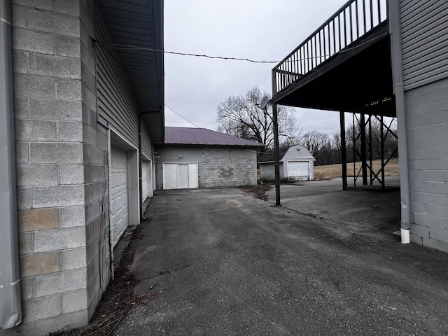 555 Oakley Allons Rd, Allons, TN 38541 - view of patio / terrace with an outbuilding