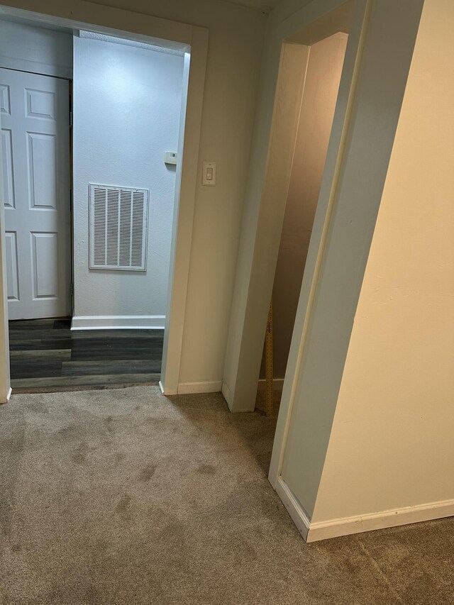2514 Maplewood Dr, Chattanooga, TN 37421 - corridor with carpet flooring and baseboards