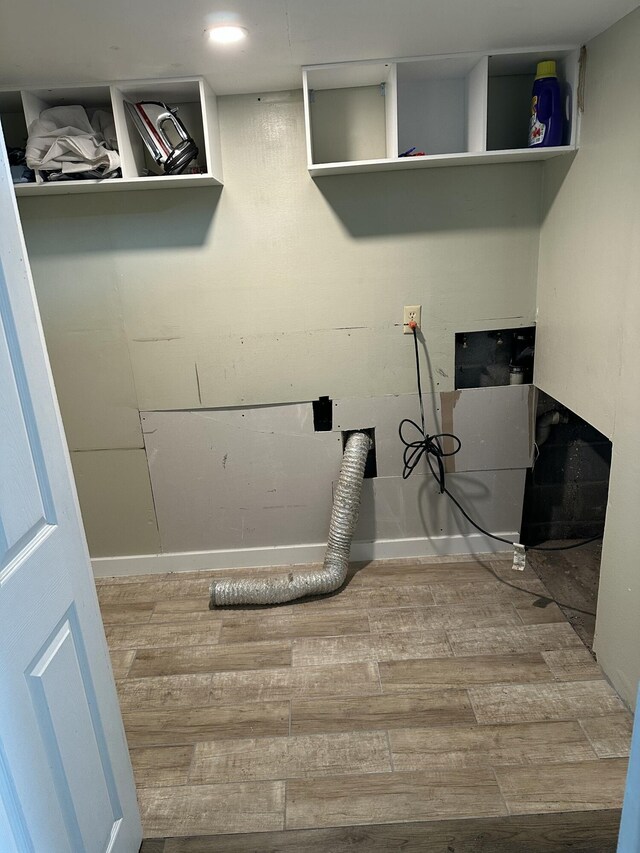 2514 Maplewood Dr, Chattanooga, TN 37421 - washroom with wood finished floors, washer hookup, and hookup for an electric dryer