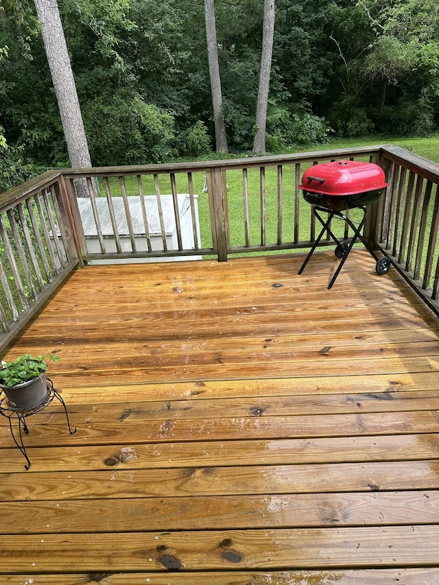 2514 Maplewood Dr, Chattanooga, TN 37421 - wooden terrace featuring area for grilling