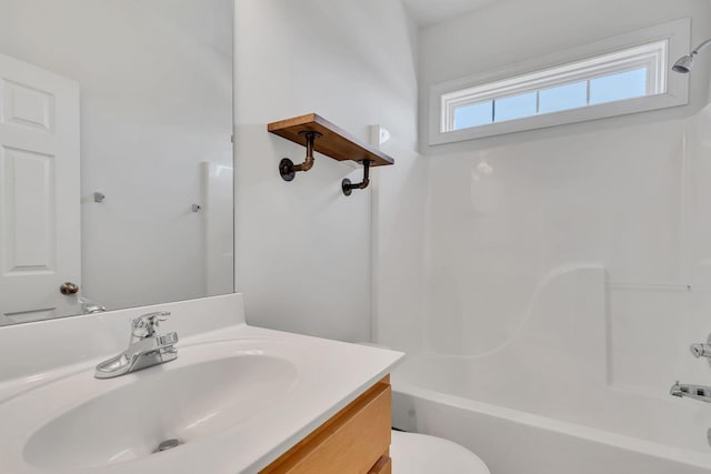 3033 Tybee Trl, Murfreesboro, TN 37127 - full bath with toilet, vanity, and shower / bathtub combination