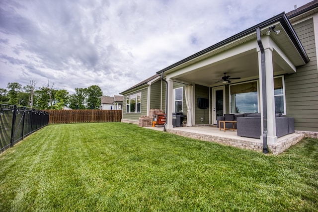 6510 Rusty Blackbird Ct, Murfreesboro, TN 37128 - view of yard featuring an outdoor living space, ceiling fan, and a patio area