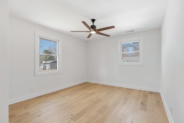 208 Roberta Dr, Hendersonville, TN 37075 - unfurnished room with a ceiling fan, light wood-style flooring, and baseboards