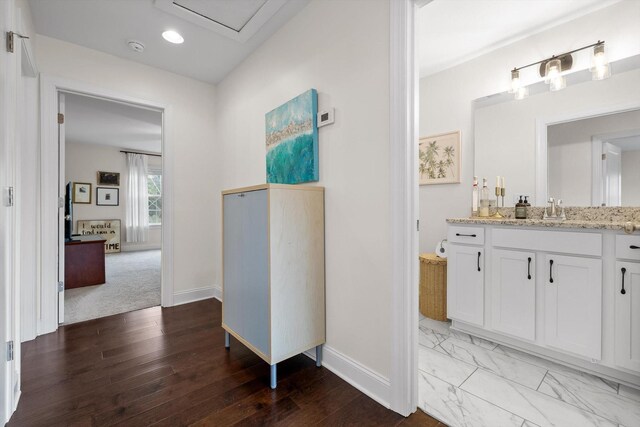 3983 Inlet Loop, Chattanooga, TN 37416 - bathroom with baseboards, vanity, and recessed lighting