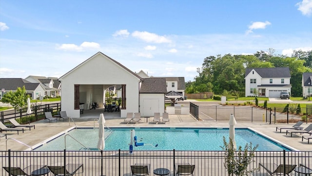3983 Inlet Loop, Chattanooga, TN 37416 - community pool featuring a patio