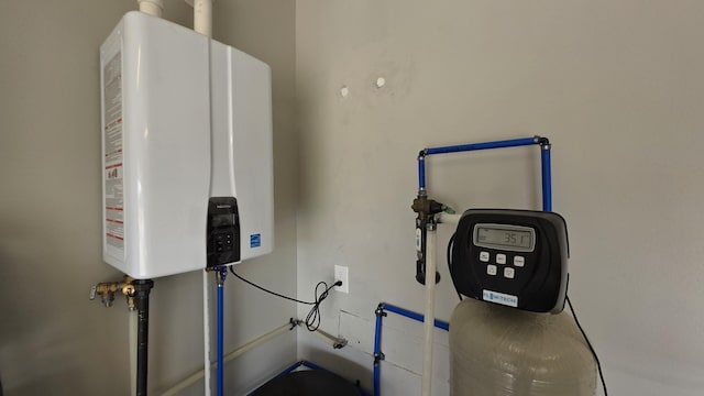 109 Coteswood Ct, Columbia, TN 38401 - utilities featuring water heater