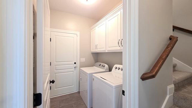109 Coteswood Ct, Columbia, TN 38401 - laundry room featuring washing machine and clothes dryer and cabinet space