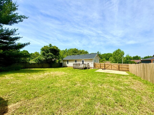 1306 Jared Ct, Clarksville, TN 37042 - view of yard with a wooden deck and a gate