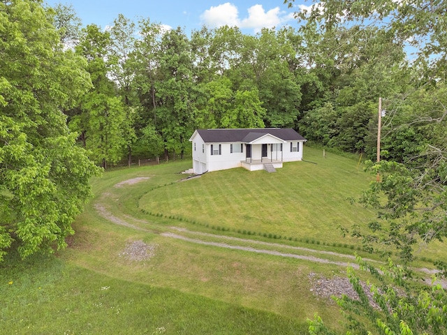 1368 Pleasant Hill Rd, Lynchburg, TN 37352 - view of front of property featuring a front yard