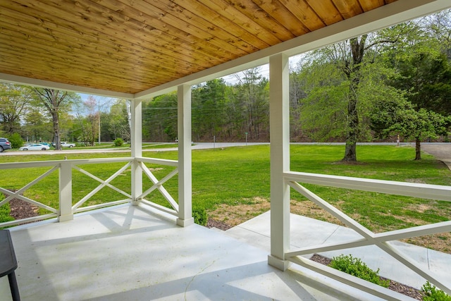 9039 Dallas Hollow Rd, Soddy Daisy, TN 37379 - view of patio / terrace with a porch