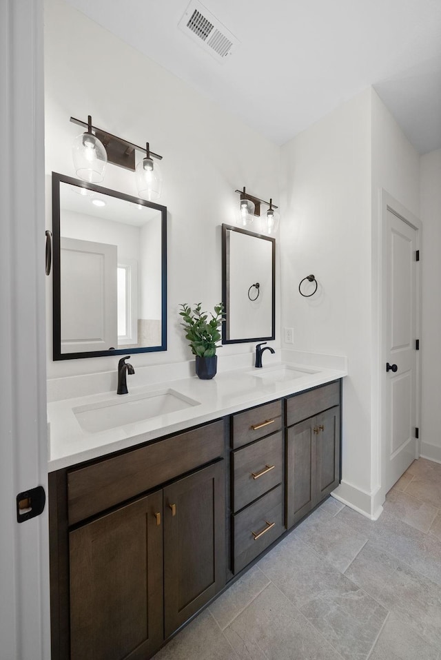 178 Dewberry Ct, Clarksville, TN 37042 - bathroom with double vanity