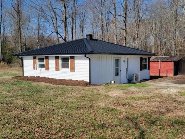 612 Smartt Station Rd, Morrison, TN 37357 - photo 1