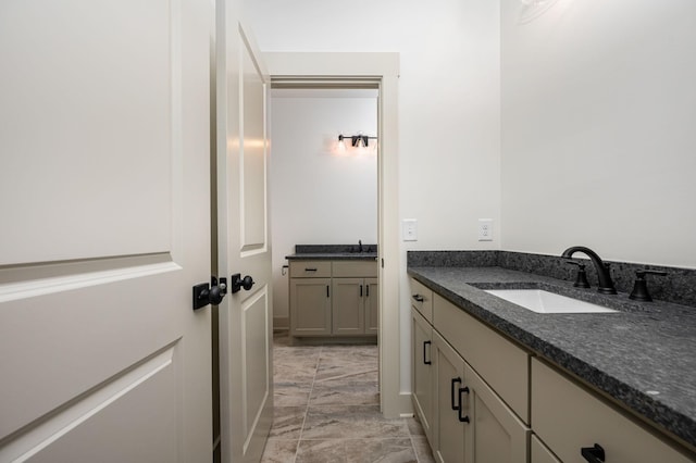 508 Gresham Ln, Murfreesboro, TN 37129 - bathroom with two vanities and marble finish floors