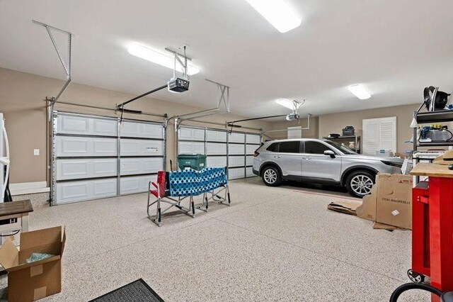 503 Carriage Ln, Lebanon, TN 37087 - garage with a garage door opener