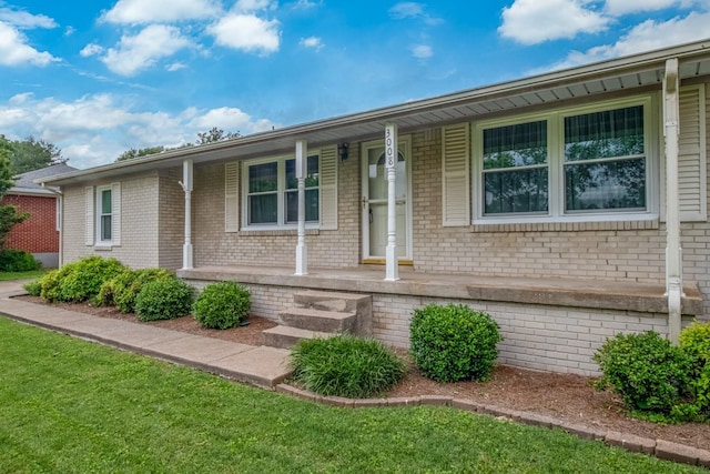 3008 Mcintire Dr, Columbia, TN 38401 - ranch-style home featuring a porch and brick siding