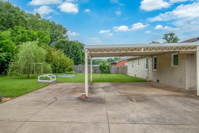 3008 Mcintire Dr, Columbia, TN 38401 - view of patio with a carport and driveway