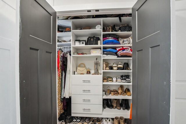 4151 Sadlersville Rd, Adams, TN 37010 - view of closet