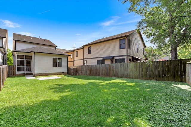 1541 Battlefield Dr Unit A, Nashville, TN 37215 - rear view of property featuring a sunroom and crawl space