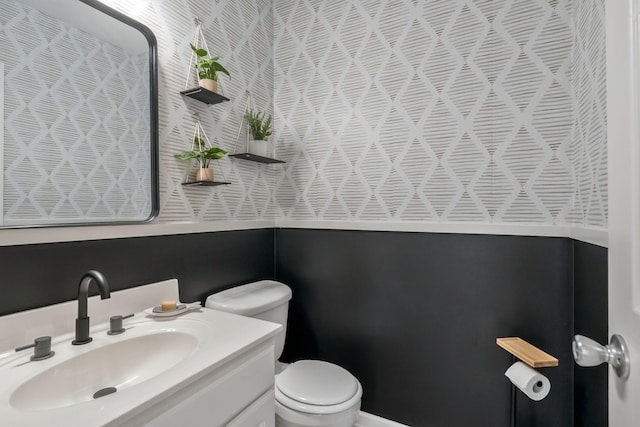123 Eastdale Ln, Dickson, TN 37055 - half bath featuring toilet and vanity