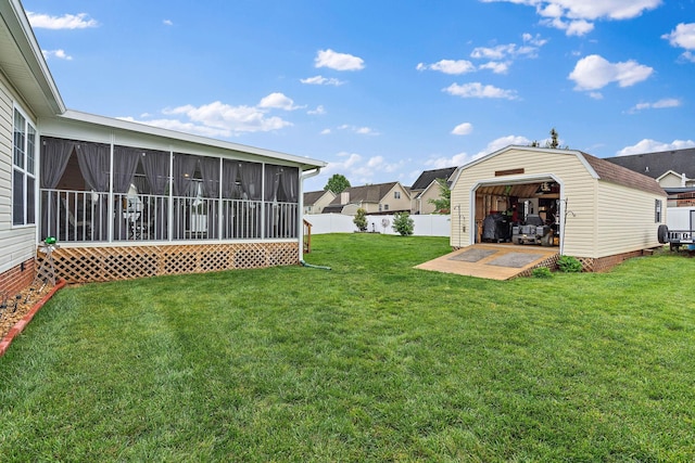 1172 Country Fields Ln, Clarksville, TN 37040 - view of yard with a sunroom and an outdoor structure