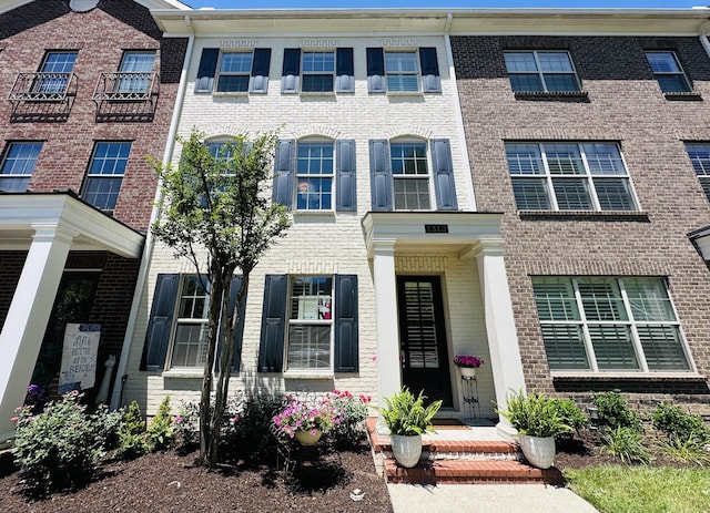 1313 Moher Blvd, Franklin, TN 37069 - townhome / multi-family property featuring brick siding