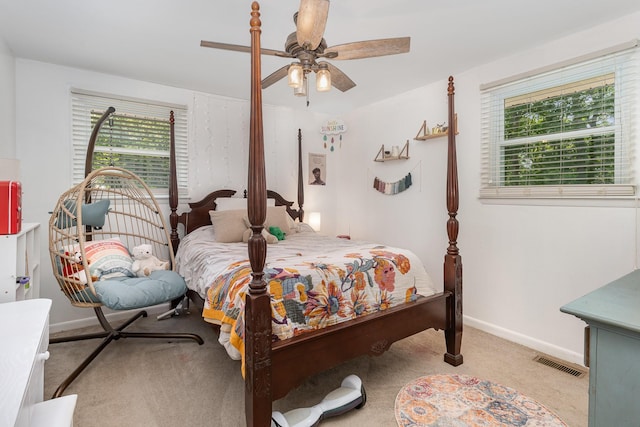 247 High Cliff Dr, Hendersonville, TN 37075 - carpeted bedroom with baseboards and a ceiling fan
