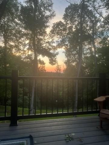 247 High Cliff Dr, Hendersonville, TN 37075 - view of deck at dusk
