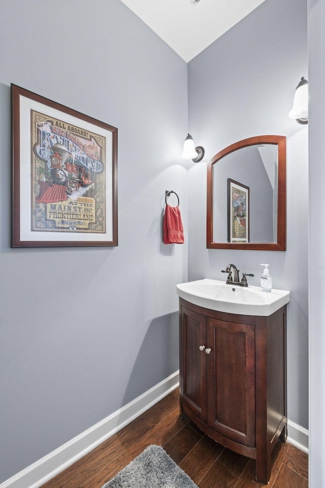 4801 Beryl Dr, Murfreesboro, TN 37128 - bathroom featuring wood finished floors, vanity, and baseboards