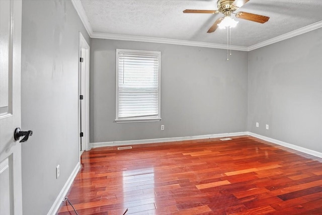 1306 Cason Trl, Murfreesboro, TN 37128 - unfurnished room with wood finished floors, a ceiling fan, a textured ceiling, ornamental molding, and baseboards