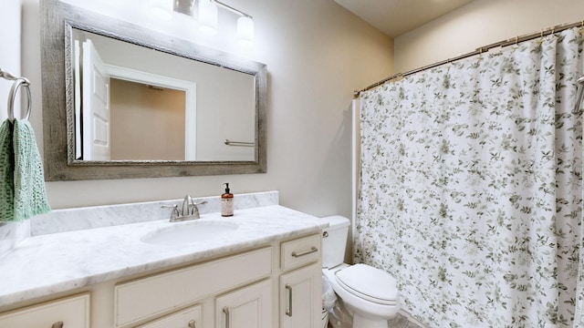 203 W Chandler Ct, Mount Juliet, TN 37122 - bathroom featuring toilet, vanity, and a shower with shower curtain