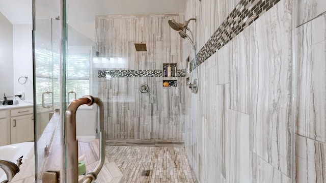 203 W Chandler Ct, Mount Juliet, TN 37122 - bathroom featuring tiled shower and vanity