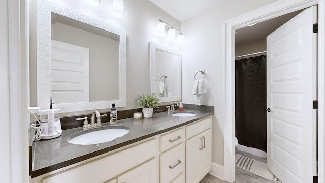 203 W Chandler Ct, Mount Juliet, TN 37122 - bathroom featuring double vanity