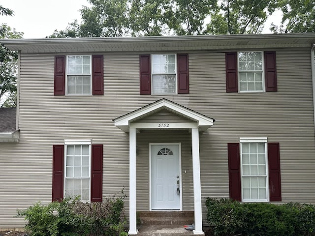 view of front of property
