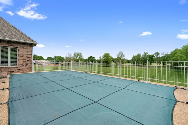 2039 Sparta Pike, Lebanon, TN 37090 - view of swimming pool with fence
