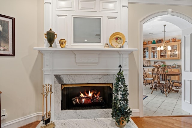 2039 Sparta Pike, Lebanon, TN 37090 - detailed view of a fireplace and arched walkways