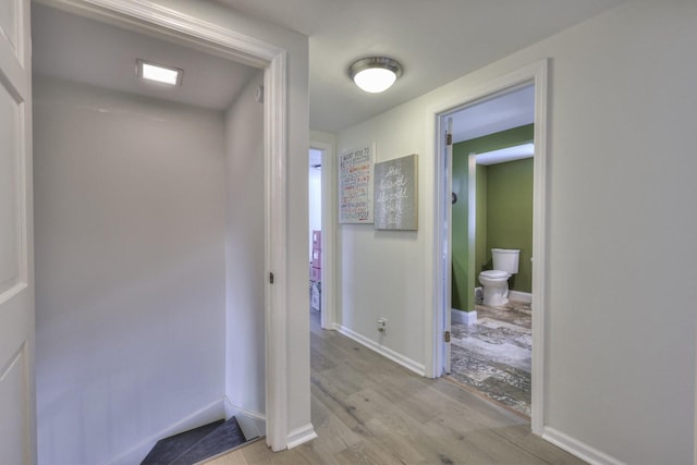 1880 E Compton Rd, Murfreesboro, TN 37130 - corridor with light wood-style floors and baseboards