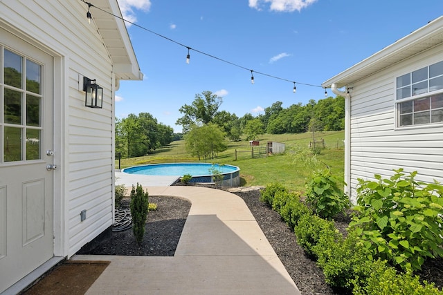 4588 Roy Thompson Rd, Mount Pleasant, TN 38474 - outdoor pool with a lawn
